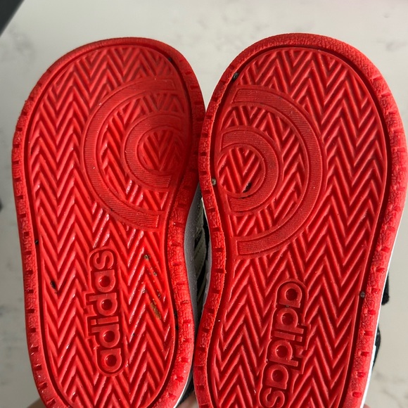 Worn only a handful of times before growing out of the shoes. Includes box. - Picture 2 of 4